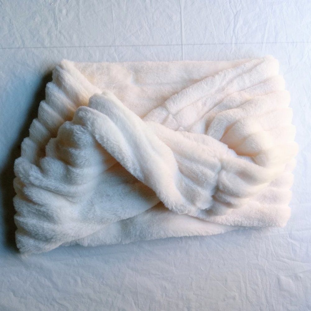 Cream Color Faux Fur Infinity Scarf